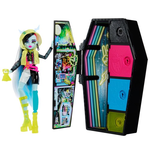Monster high doll and - ​monster,