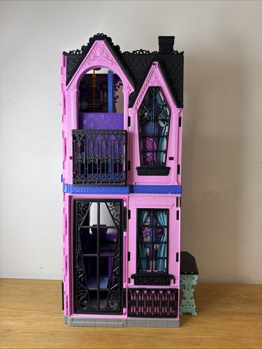 Monster high boo tique hotel - high,