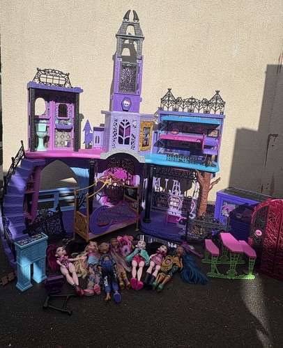 Monster high dolls joblot with - monster,