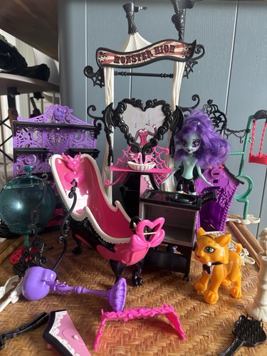 Monster high playsets - high, doll